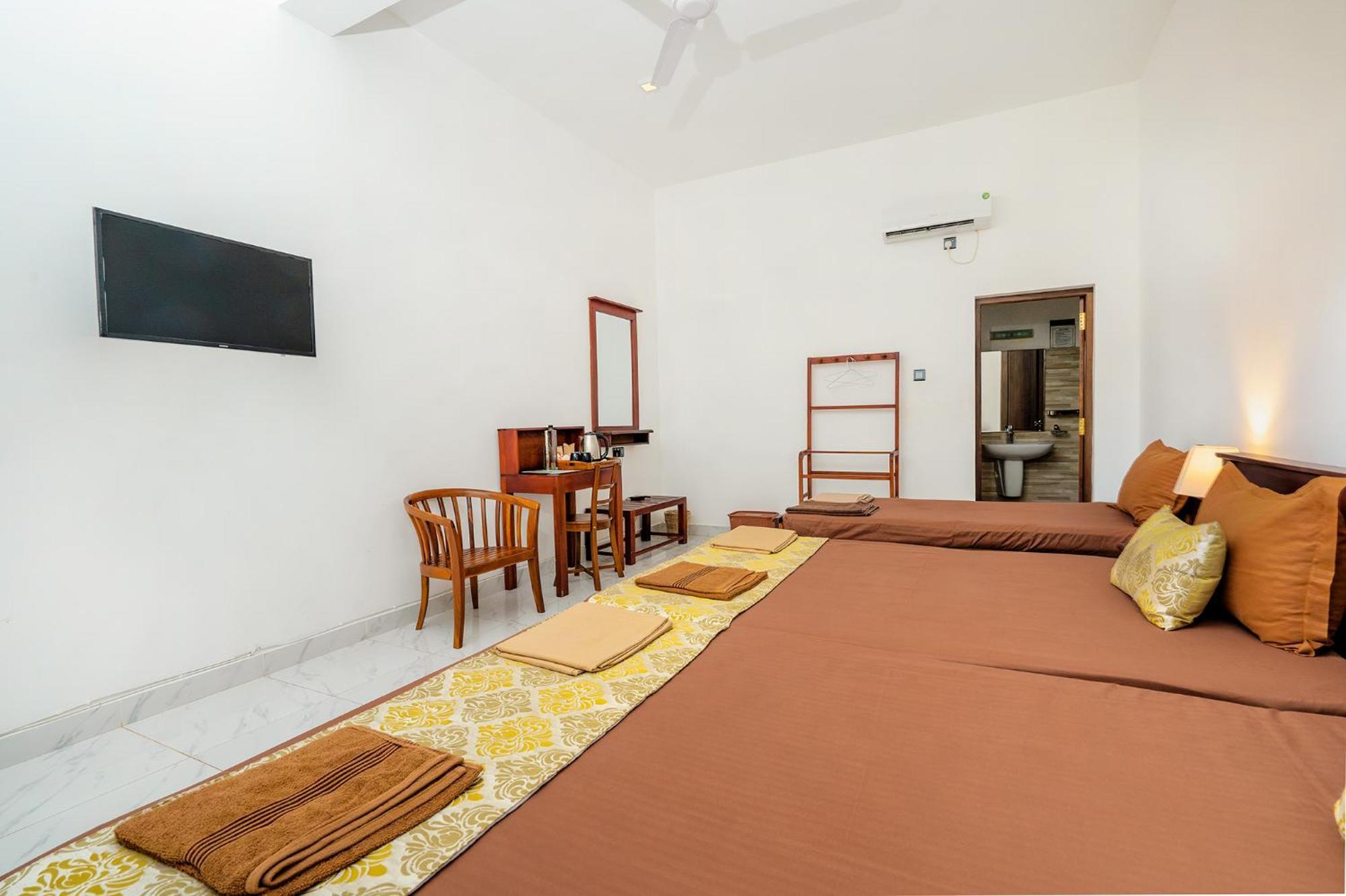 Mailagama Cinnamon Residence Kataragama Kültér fotó